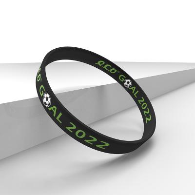 China 2022 Hot Sale BSCI Audit Eco Friendly Wristband Silicone Wristband Soccer Fan Gift for sale