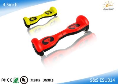 China pulgadas eléctrica de equilibrio del hoverboard de la vespa del uno mismo de 2 niños de la rueda 4,5 en venta