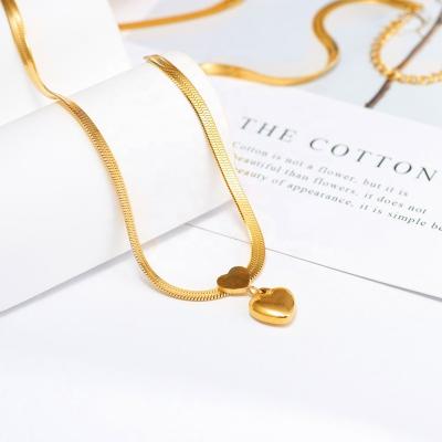 China Europe and America hot sale gold plated snake chain heart pendant necklace double tarnish non waterproof heart clavicle chain necklace for women for sale