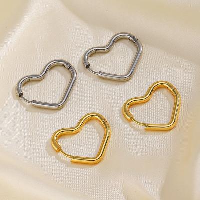 China FASHIONABLE cheap gold silver plated stainless steel heart hoop earring non tarnish waterproof big hoop earring for women for sale