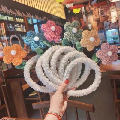 China Wholesale Custom Colorful Cute Flower Fashionable Hairy Women's Headbands Sellers Designer Hair Band Fluffy for sale