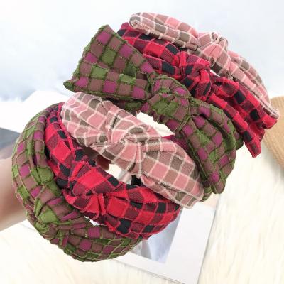 China Vintage Christmas Hair Accessories Christmas Gift Red Green Plaid Knot Headband for Women or Girls Headband for sale