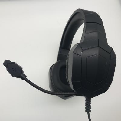 China Comfortable RGB Lighting Hot Sale With Microphone Wired Computer Gaming OEM Professional Headset New Design Office Gaming Good Quality for sale