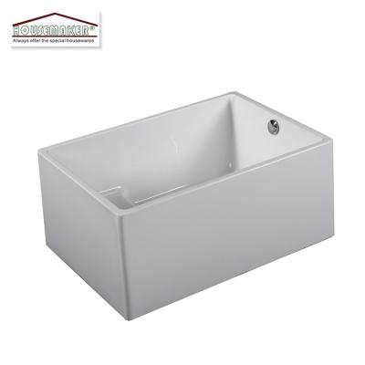 China Freestanding Single Bathroom Soaking Tub Without Jets Acrylic Bathtub For One Person for sale