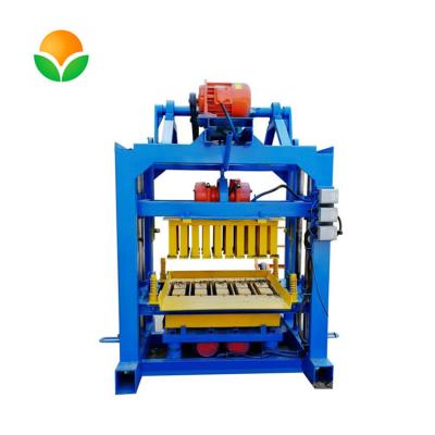 China Building Material Stores QTJ4-40 Semi Automatic Concrete Block Making Machine Price In India for sale