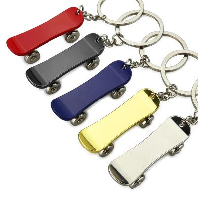 China Metal Fashion Skateboard Sport Backpack Charm Pendant Skateboard Key Chain Key Chain for sale