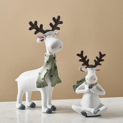 China New Home Decor New Gift Decoration Living Room Classic/Postmodern Modern Decoration Deer Props Nordic Cute Animal Models Classic/Postmodern Resin for sale