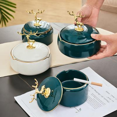 China Portable Ceramic Living Room Home Furniture Ceramic Office Accessories Ceramic Deer Ashtray for sale