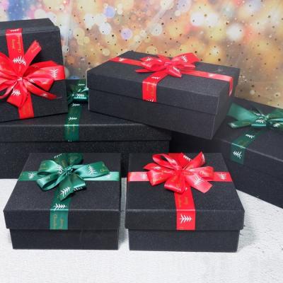 China Gold Spring Onion Ribbon Gift Box Christmas Gift Box Recyclable Black High Grade Gift Paper Box for sale