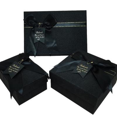 China Recyclable Small Clothing Packing Box Cardboard Bow Luxury Gift Box Holiday Custom Logo for sale