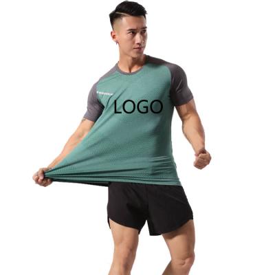 China Anti-Wrinkle Stitching Summer Gym T-shirt Plus Customized Wholesale Workout Apparel Fitted Fitness Quick Dry Men's Gym Compression T-shirt for sale