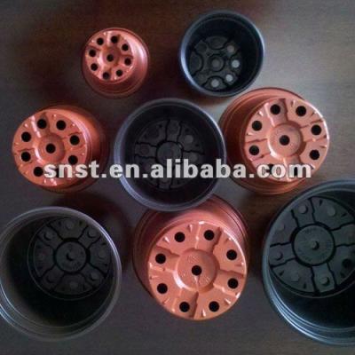 China Plastic Blow Molding PP Nursery Flower Pots for sale