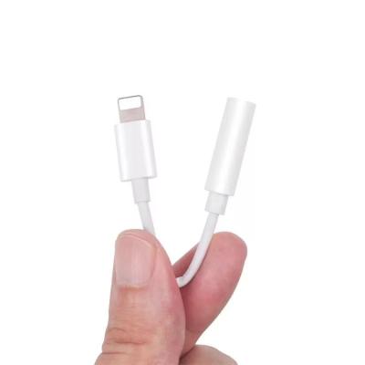 China High Quality Mobile Phone UPL Adapter Lightning To 3.5mm Audio Jack Adapter for sale