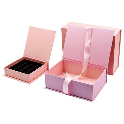 China Recyclable Custom Logo Large Pink Magnetic Folding Packaging Gift Box For Packaging for sale