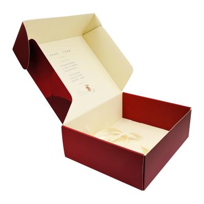 China Recyclable Custom Logo Luxury Wholesale Packaging Gift Box for sale