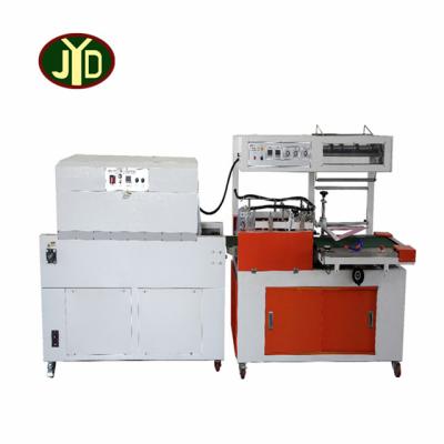 China Hotels L Type Automatic Egg Tray Shrink Wrap Machine Heat Tunnel Shrink Wrapping Machine Te koop