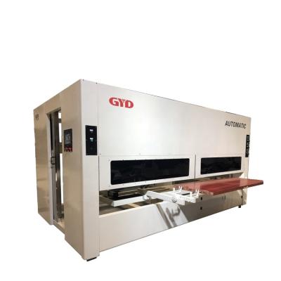 China Building Material Stores Automatic Wood Door Paint Spray Machine With Wind Purification System for sale