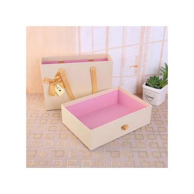 China Recycled Materials Custom Gift Box Festive Birthday Clothes Box Vintage Rectangular Kraft Paper Drawer Box for sale