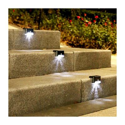 China Outdoor LED Fence Solar LED Lights IP65 Waterproof Solar Step Deck Lamp Wall Lights Solar Yard Decor Garden Light for sale