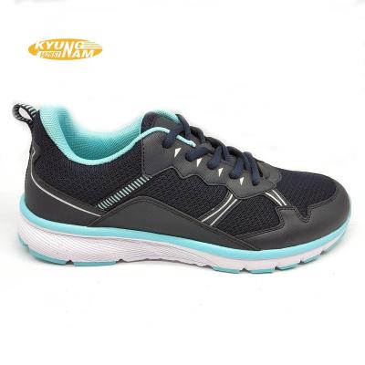 China Fashion Trend Customized High Quality Men Outdoor Running Shoes Lightweight Protect Feet Sneaker for sale