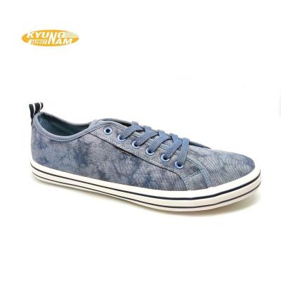 China Fashion Trend New Model Arrivals Men Canvas Shoes Casual Sneaker Light Weight Style Walking Canvas Shoes for sale