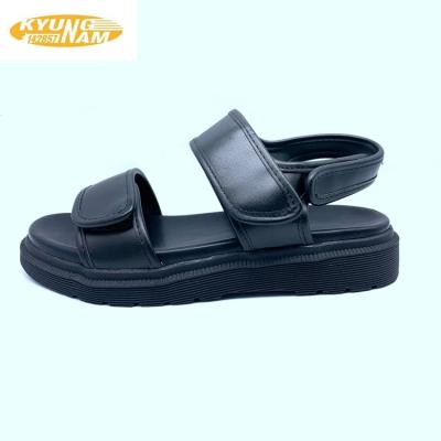 China Fashion trend factory direct sales women's flat sandals light up breathable outdoor recreational sandals for sale