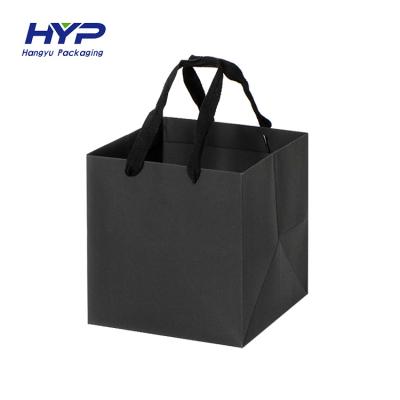 China Gift Factory Supply Custom Square Paper Bag With Logo for sale