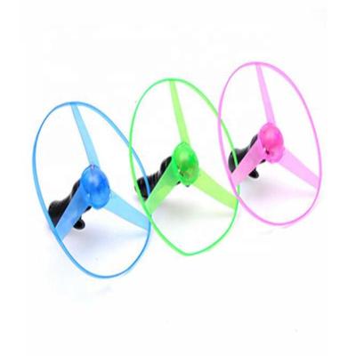 China Promotional Plastic Line Toy Or Promotional Or Flying Disc Pull Sport Sports Toy for sale