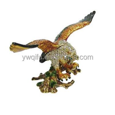 China Europe Wholesale Exquisite High Quality Eagle Shaped Tin Alloy Jewelry Trinket Boxes (QF957) for sale