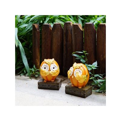 China Wholesale Creative Personality Owl Customizable Home Decoration Resin Decoration Crafts From Europe for sale