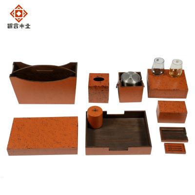 China New Design Luxury Custom 5 Star Hotel Supplies Custom Made Oak Hotel Guest Room Amenities Set for sale