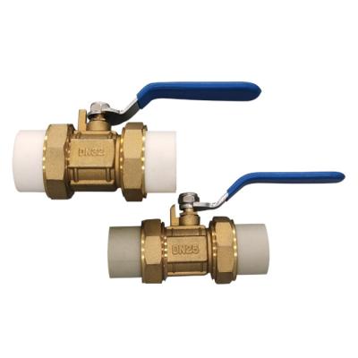 China The water switch factory direct sale PPR CPVC brass ball valve for piping and heating system for sale