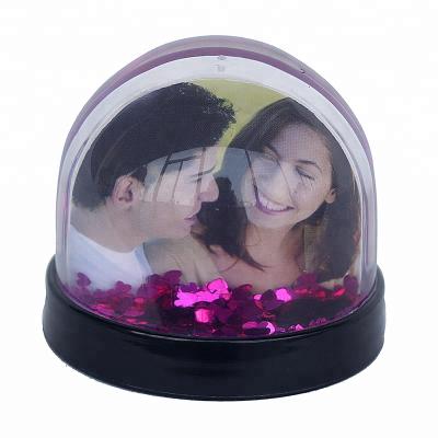 China Custom Acrylic Snow Globe Photo Frame Cover Durable Plastic Snowball Wedding Gifts China Manufacturer for sale