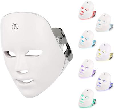 China Skin Tightening Mask 2021 Newest Led 7 Colors PDT Photon USB Beauty Face Mask Home Use Lightweight Rechargeable Face Mask for sale