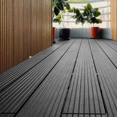 China UV-Schutz WPC Decking Panel Verbundholz Decking Boards ISO zu verkaufen