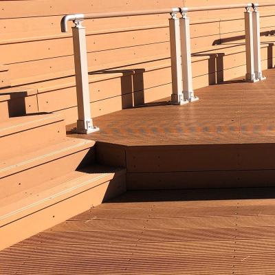 China WPC-Holz-Kunststoff-Verbundwerkstoff-Decking-Bodenplatten zu verkaufen