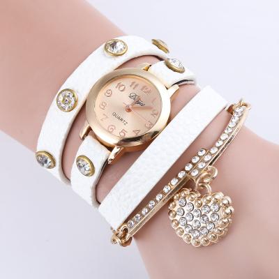 China Small Lady Automatic Main Love Lady Belt Bracelet Watch Fashion Date Circle Long Quartz Watch for sale