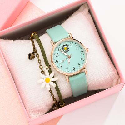 China Simple Date PU Strap Ladies Automatic Quartz Watch Set Ladies Student Fashion Watch for sale