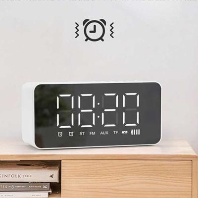 China Wireless Smart Card Alarm Clock Radio Card Speaker Portable Cell Phone Noise Loudspeaker for sale