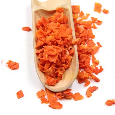 China Dry Fast Food Dried Importer Dehydrated Carrot Flakes for sale