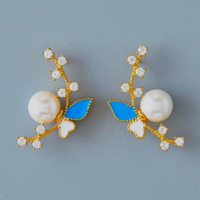 China New Design Fashion TRENDY Enamel 18k Gold Earring For Events for sale