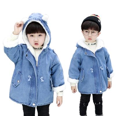 China Winter DRJYS1810B8822 Boy's Clothing Sustainable Kids Clothing Warm Boys Jackets Fashion Kids Coats for sale