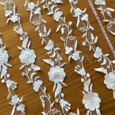 China Sustainable Wholesale Nylon Elastic Flower Rayon Lace Trim L00517TN for sale