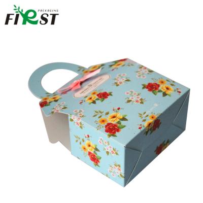 China Recycled Materials Paper Candy Box , Custom Printing Paper Packaging Candy Lollipop Display Boxes for sale