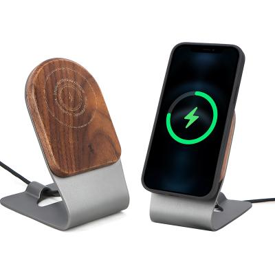 China 7.5W/10W/15W Custom Wireless Fast Magnetic Vertical Induction Charging Station Wireless Charger Stand Holder Dock For Mobile Phone for sale