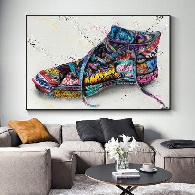 China Handmade Painting 100% Hand-painted Waterproof Art Canvas Oil Painting Creative Shoes Pop Graffiti Art for sale