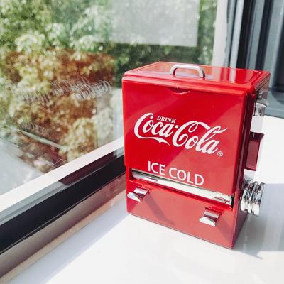 China Beautiful Vending Machine Creative Restaurant Box Coke Shape Press Tooth-pick Holder Stocked For Desktop Decoration for sale