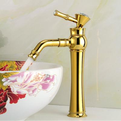 China Modern Single Handle Gold Bathroom Basin Vanity Sink Faucet Mixer Deck Mounted Hot And Cold Water Sink Faucet for sale