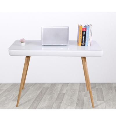 China 100% Solid Wood Electric Lifting Desk ODM Solid Computer Table 40 Decibels for sale