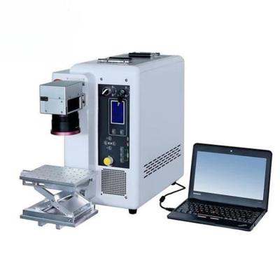 China Portable 3D Maker Supply Metal Handheld Laser Marking Machine For Label for sale